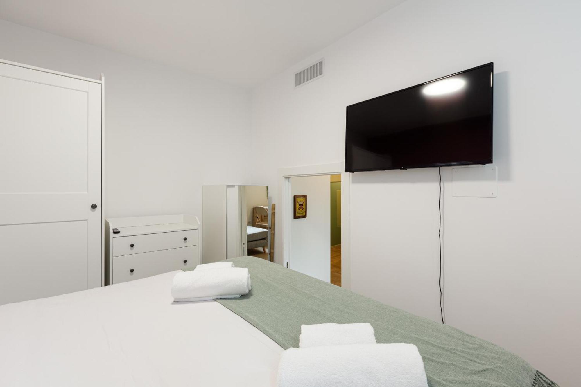 Insubria Park - Pastel Color Apartment! Milano Eksteriør bilde